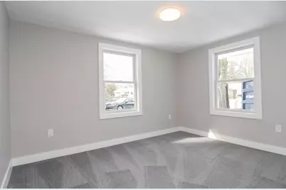 27 Fenway Dr, Framingham, MA 01701 - Photo 4