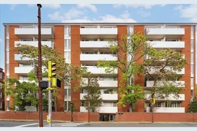 29 Concord Ave #704, Cambridge, MA 02138 - Photo 8