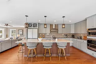 100 Bradley St, Seekonk, MA 02771 - Photo 8