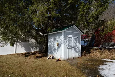 83 Williams St, North Adams, MA 01247 - Photo 36