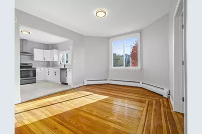 42 William St #1, Medford, MA 02155 - Photo 4