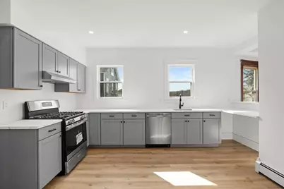 183 Vernon St #1, Worcester, MA 01607 - Photo 4