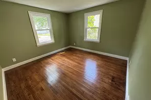119 Powell Ave, Springfield, MA 01118 - Photo 8