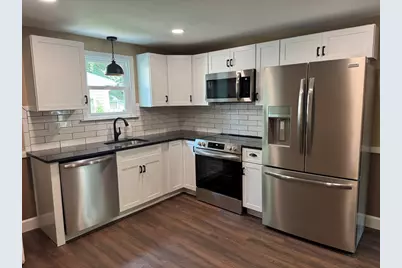 119 Powell Ave, Springfield, MA 01118 - Photo 2