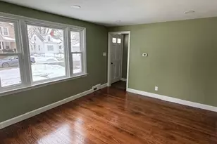 119 Powell Ave, Springfield, MA 01118 - Photo 10