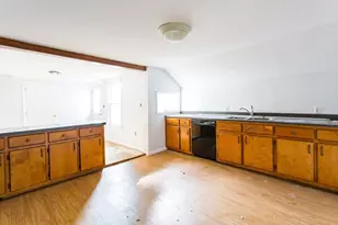 4 E Main St, West Brookfield, MA 01585 - Photo 26