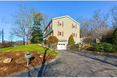 110 Oswego #2, Bellingham, MA 02019 - Photo 2