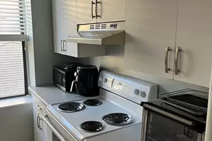 14 Linwood St, Boston, MA 02119 - Photo 8