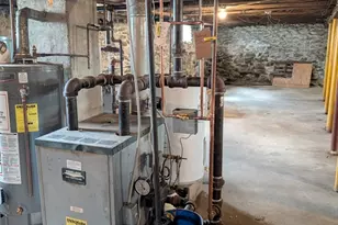 4 Hartshorn, Worcester, MA 01602 - Photo 10