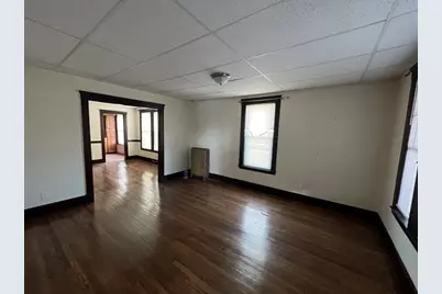 382 McGrath Hwy #1R, Somerville, MA 02143 - Photo 1