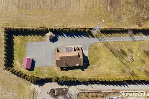 612 Drift Rd, Westport, MA 02790 - Photo 4