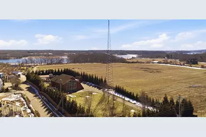 612 Drift Rd, Westport, MA 02790 - Photo 24