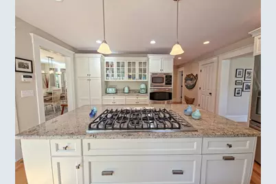 552 Main St, Barnstable, MA 02635 - Photo 10