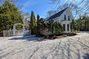 552 Main St, Barnstable, MA 02635 - Photo 1