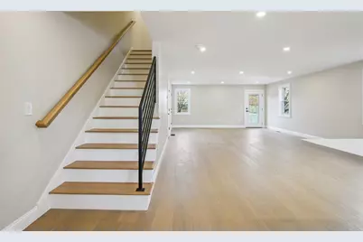 108 Stowe St #110, Fall River, MA 02720 - Photo 6