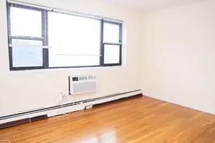 1027 Commonwealth Ave, Boston, MA 02215 - Photo 4