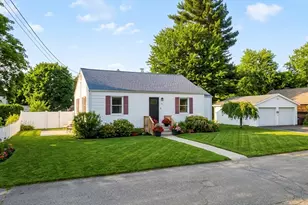 88 Woodmont St, Westfield, MA 01085 - Photo 2