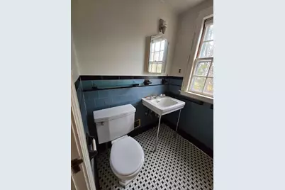 194 Parker, Newton, MA 02459 - Photo 28
