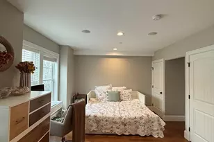 394 W 2nd St, Boston, MA 02127 - Photo 20