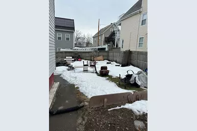 34 Enterprise St, Brockton, MA 02301 - Photo 4