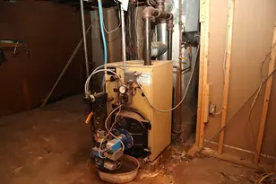 81 Pilgrim Ave, Worcester, MA 01604 - Photo 26