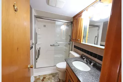 100 Valley St, Pembroke, MA 02359 - Photo 14