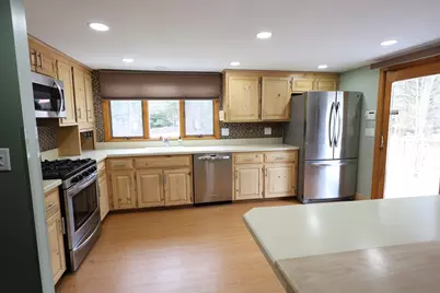 100 Valley St, Pembroke, MA 02359 - Photo 4
