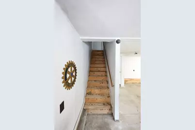 100 Valley St, Pembroke, MA 02359 - Photo 26