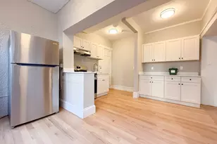 19 Agassiz, Cambridge, MA 02140 - Photo 2