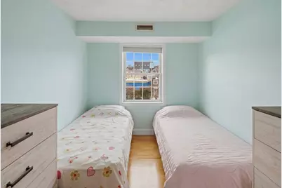 590 Boston St #303, Lynn, MA 01905 - Photo 16