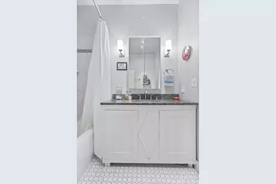 114 West Concord St #2, Boston, MA 02118 - Photo 12