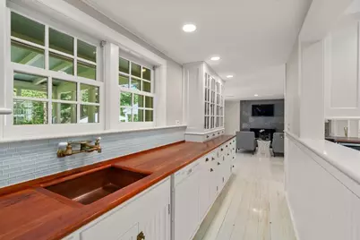 4 Claybrook Rd, Dover, MA 02030 - Photo 10