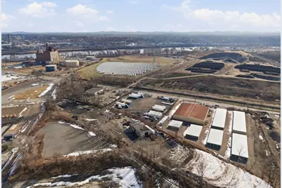 186 Agawam Ave, West Springfield, MA 01089 - Photo 6