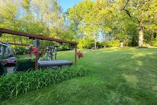 420 West St, Ludlow, MA 01056 - Photo 26