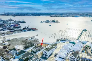 78 Middle St, Fairhaven, MA 02719 - Photo 2