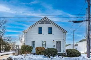 78 Middle St, Fairhaven, MA 02719 - Photo 1