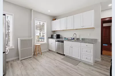 9 Englewood Ave, Worcester, MA 01603 - Photo 16