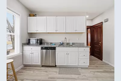 9 Englewood Ave, Worcester, MA 01603 - Photo 22