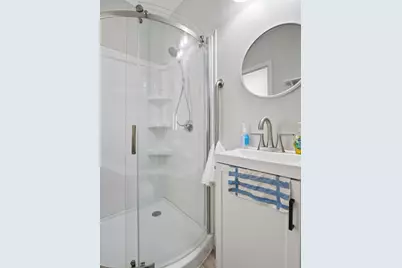 9 Englewood Ave, Worcester, MA 01603 - Photo 40