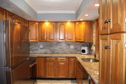 18 Knollwood Rd, Tewksbury, MA 01876 - Photo 2