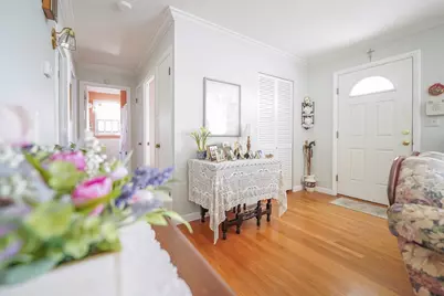 363 Brockton St, New Bedford, MA 02745 - Photo 16