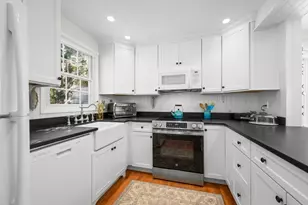 88 Woodview Dr, Brewster, MA 02631 - Photo 12