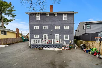 275 Lynnfield St #275, Lynn, MA 01904 - Photo 2