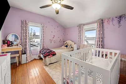 275 Lynnfield St #275, Lynn, MA 01904 - Photo 4