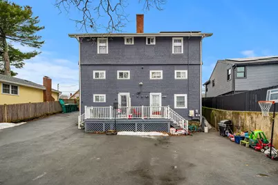 275 Lynnfield St #275, Lynn, MA 01904 - Photo 2