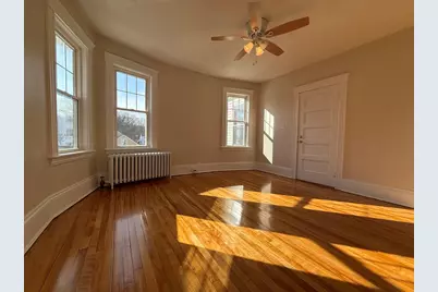 304 Lovell St #2, Worcester, MA 01602 - Photo 2