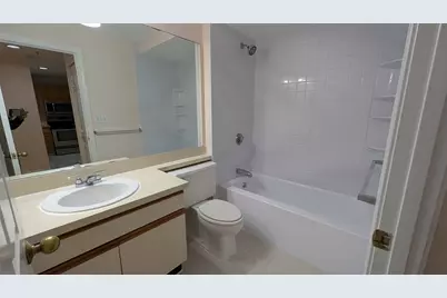 350 Revere Beach Blvd #2U, Revere, MA 02151 - Photo 18