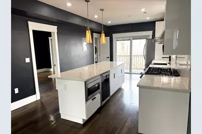 567 Park St #3, Boston, MA 02124 - Photo 2