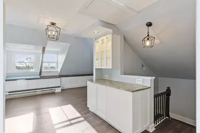 35 Middle St #4, Gloucester, MA 01930 - Photo 10