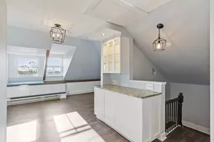 35 Middle St, Gloucester, MA 01930 - Photo 10